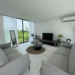 AURA GARDEN 2, pool&garden villa, Choengmon 500m
