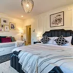 Rattana House Homestay