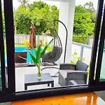 Cozy Pool House 3 Min To Beach