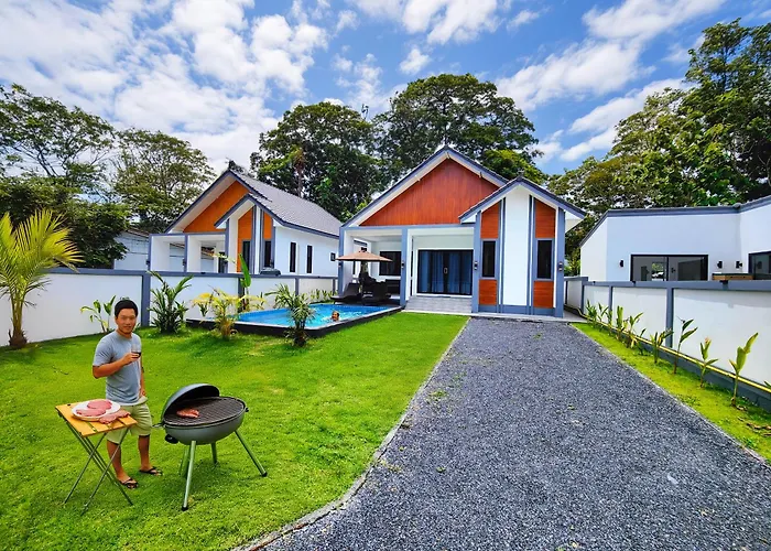 Cozy Pool House 3 Min To Beach