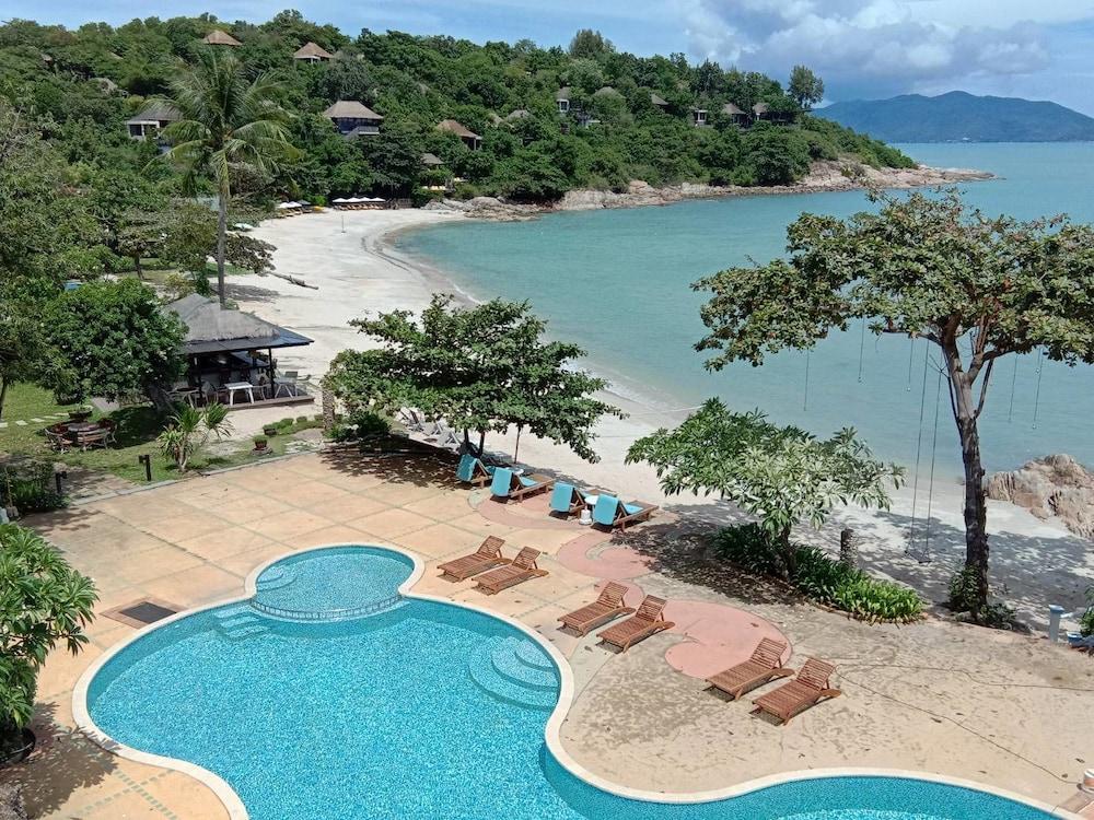 Station touristique The Bay Samui 3*