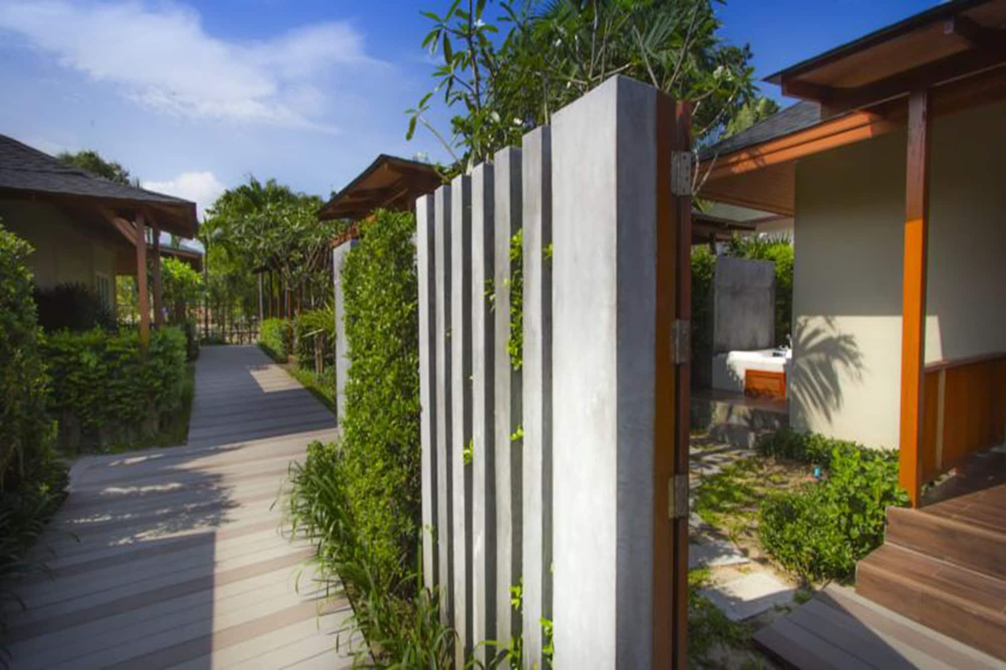 Resort Synergy Samui 4*