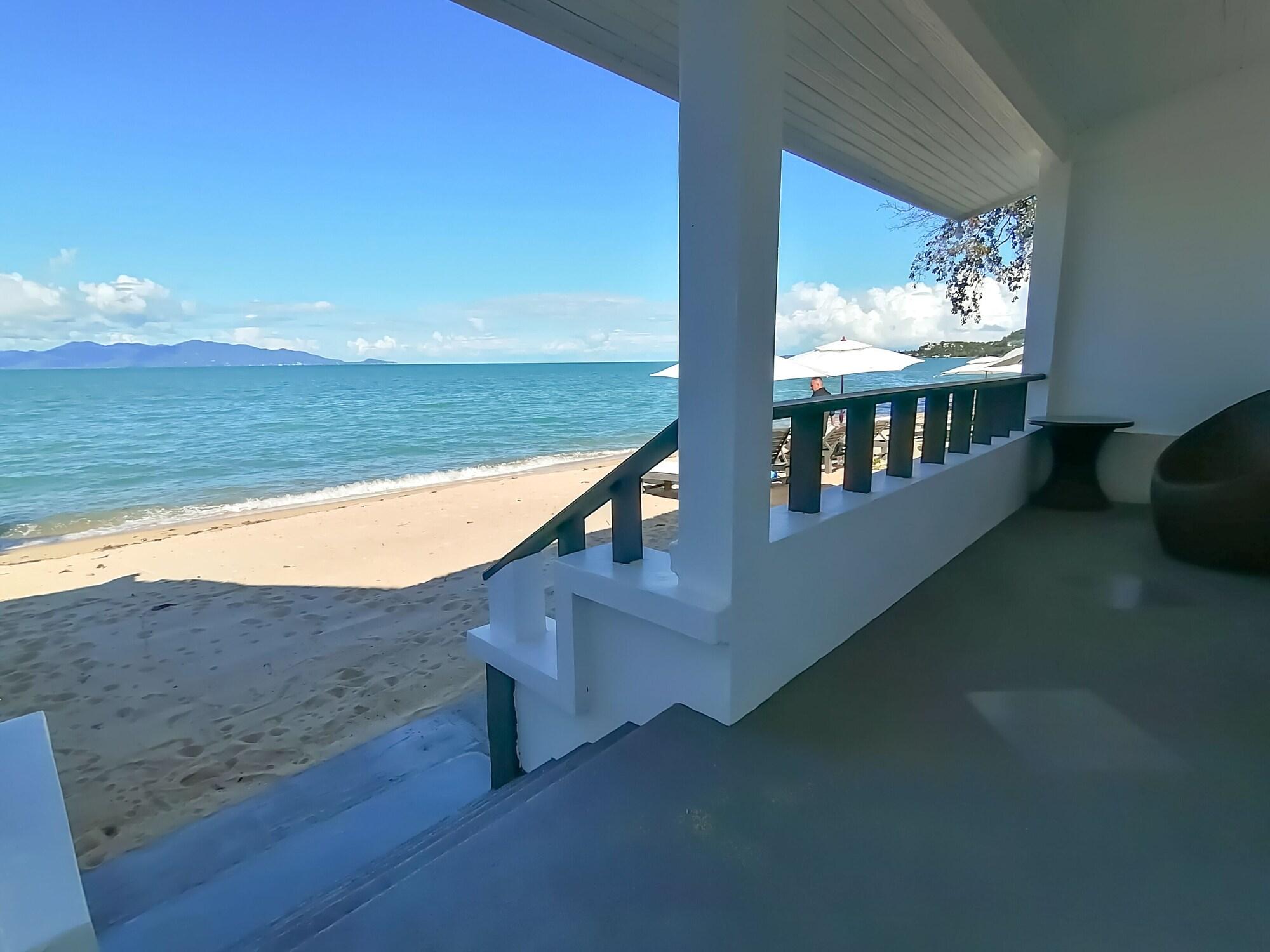 The Cosy Maenam Beach Hotel