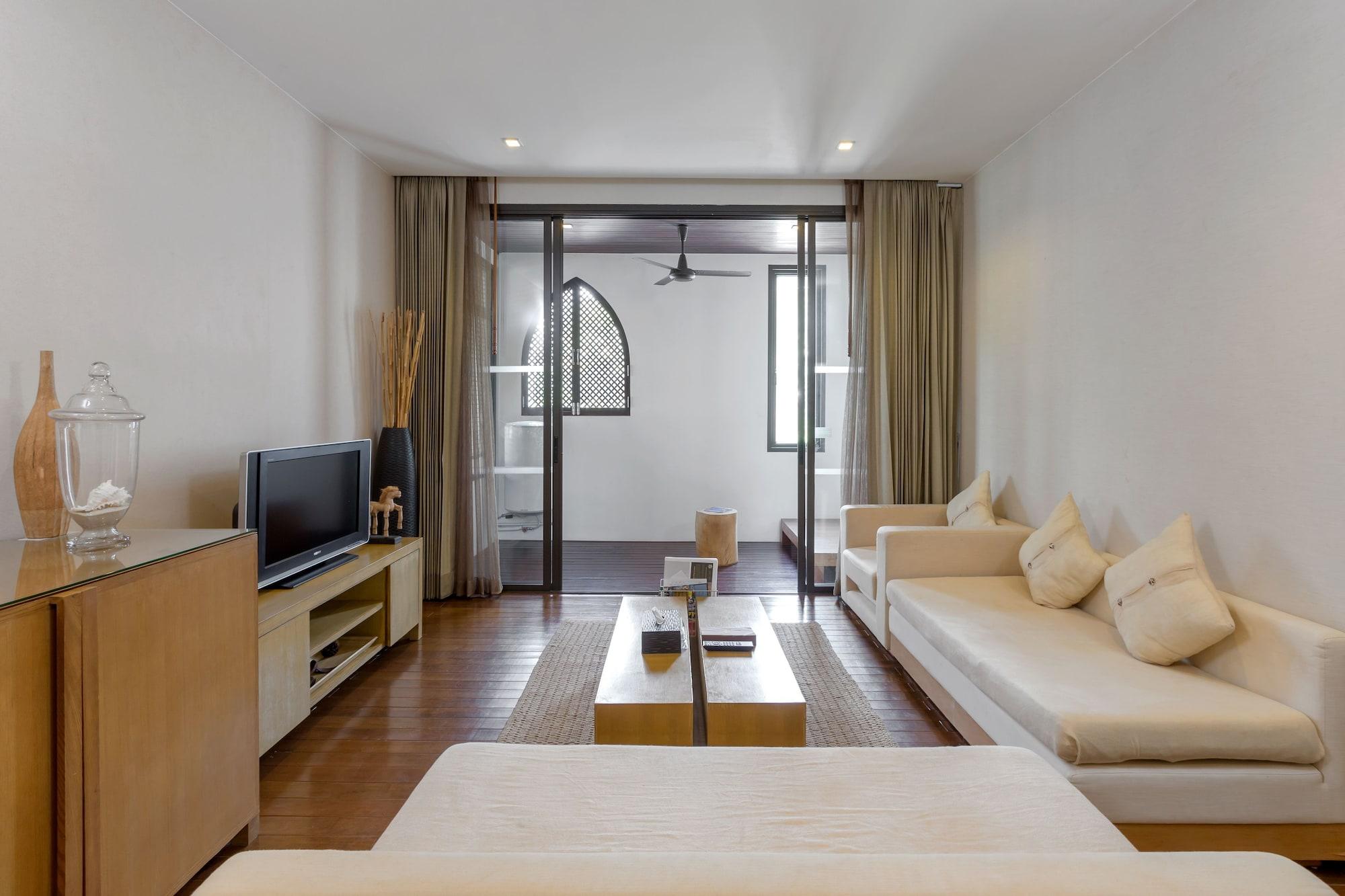 Resort The Sea Beachfront & Ko Samui