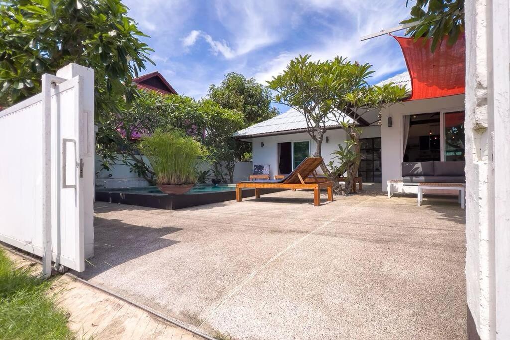 Pool Bangrak, 2 Mins To Beach!!!! Koh Samui