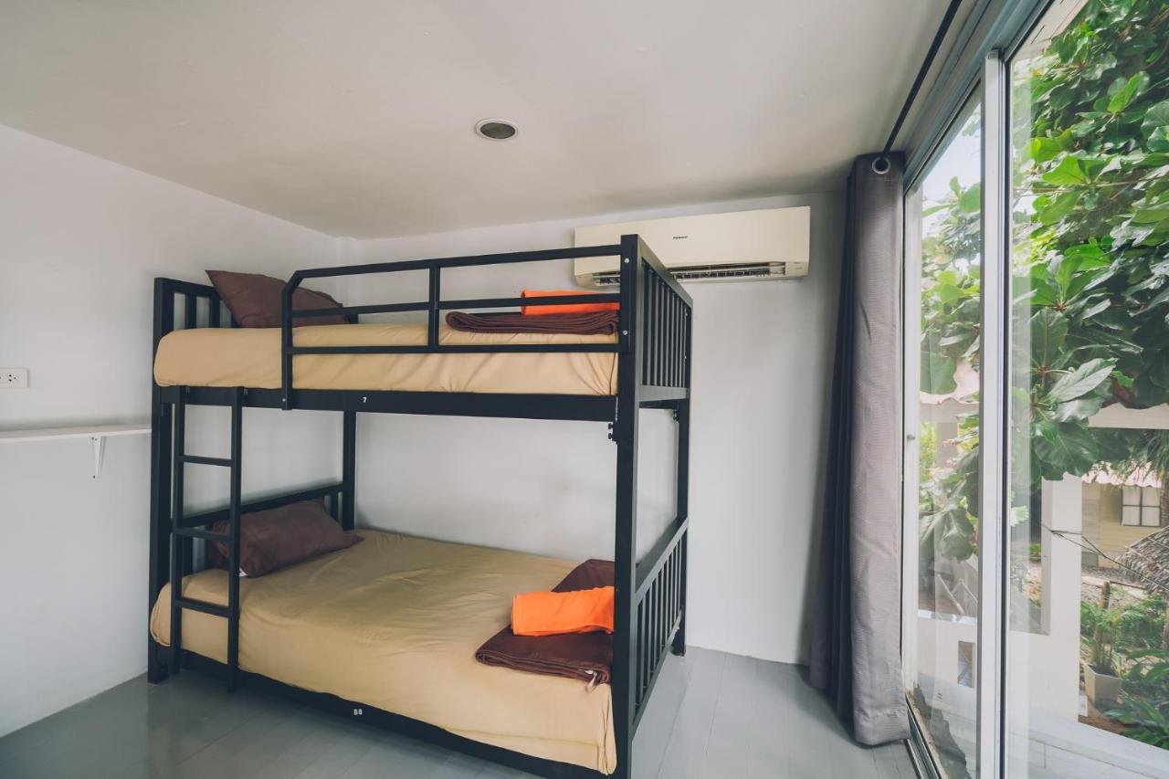 Chill Hostel&beach Cafe Hostel Ko Samui