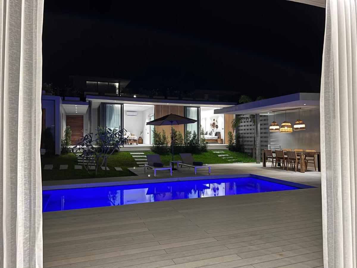 Aura Garden 2, Pool&garden Villa, Choengmon 500m Villa *