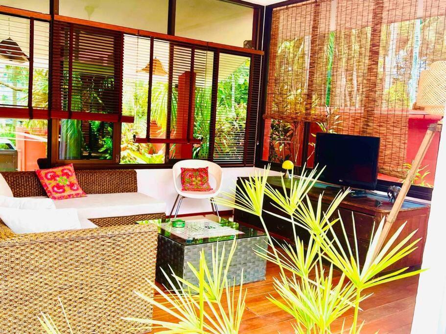 Jungle Pool *