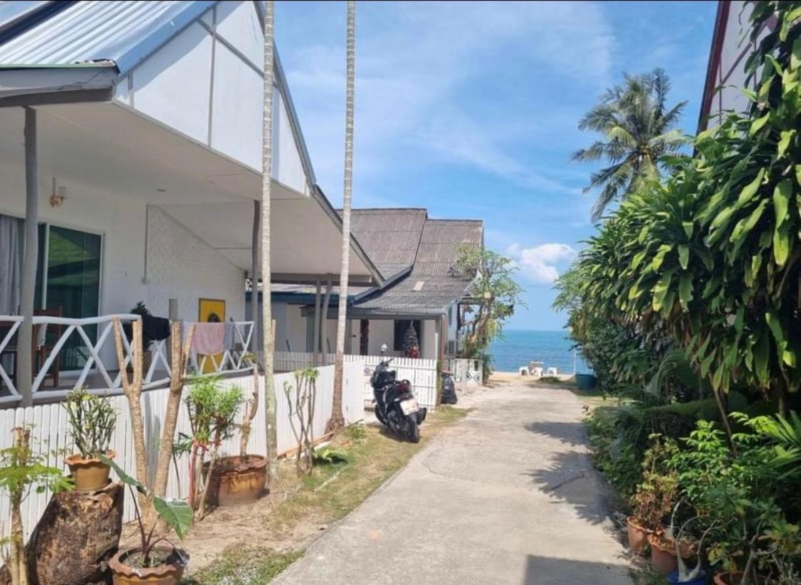 Holiday home Kapila -cozy Two Bedrooms Beach House *