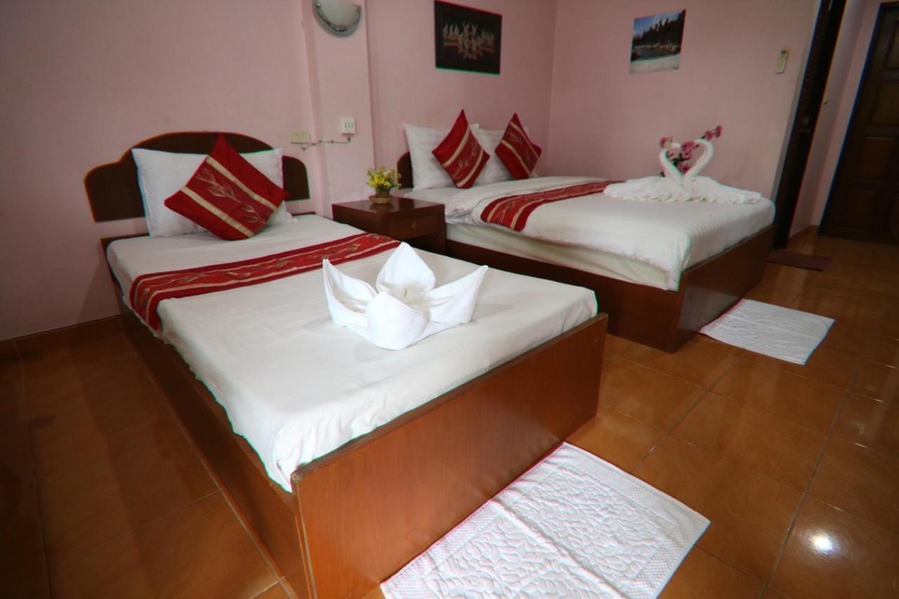 Hotel Coconut House *