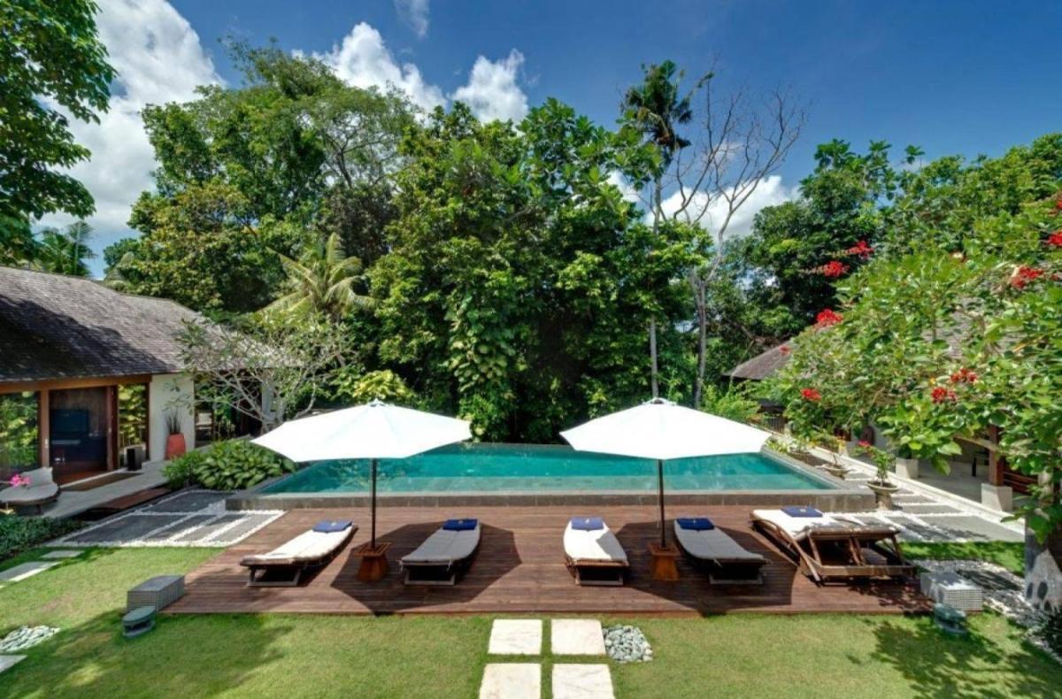 Sunny Villas Villa *