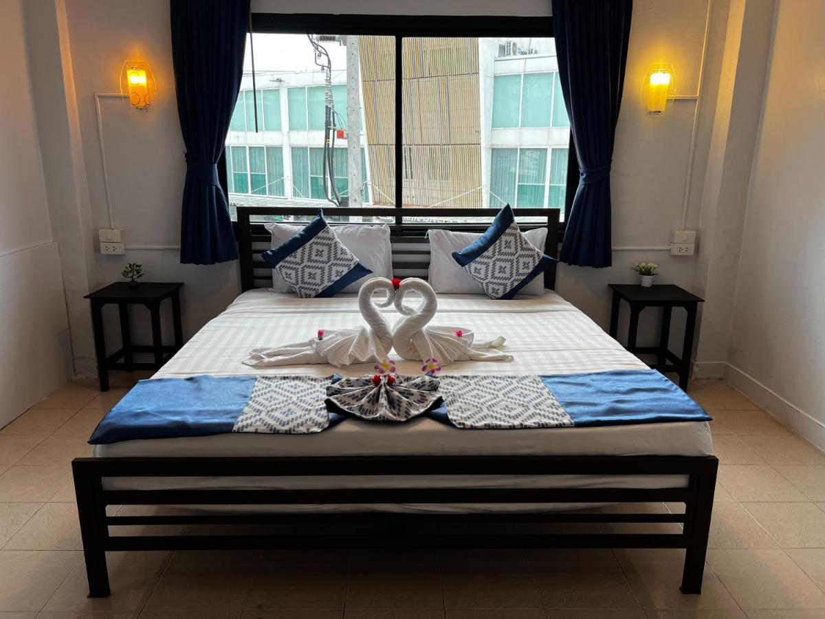 Golden Monkey Samui Hotel