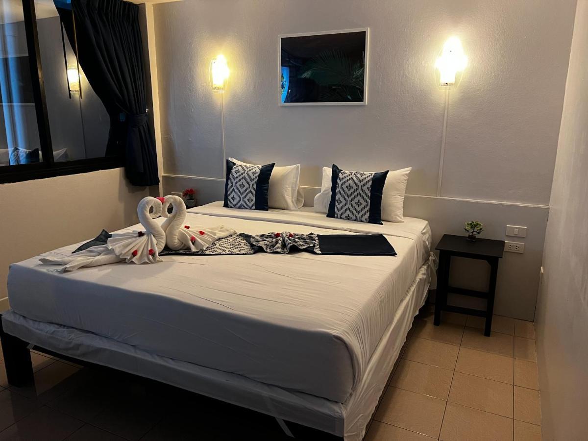 Golden Monkey Samui *