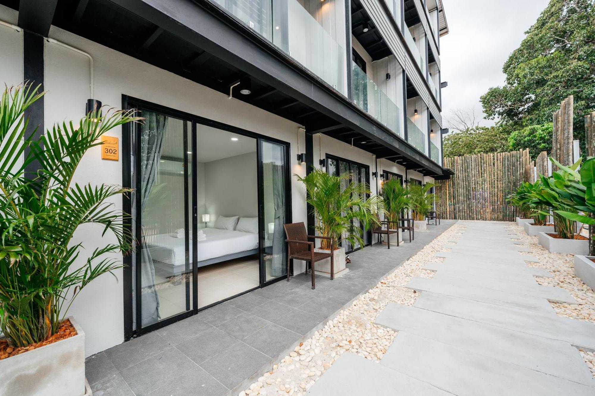 Hotel Haus (500 M²), 12 Schlafzimmer Und 12 Eigene Badezimmer In Bo Phut 3*