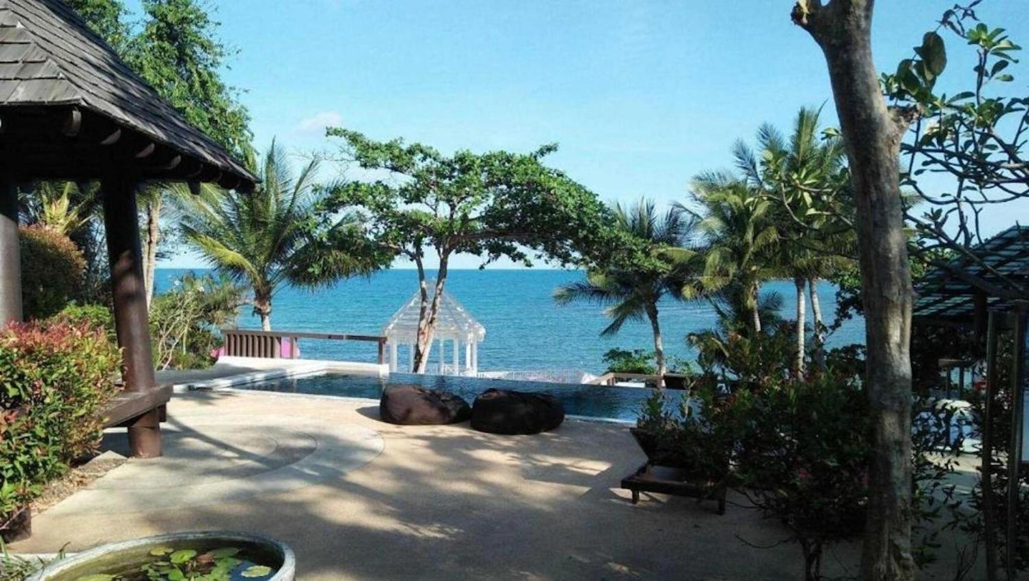 Bhundhari & Samui 4*
