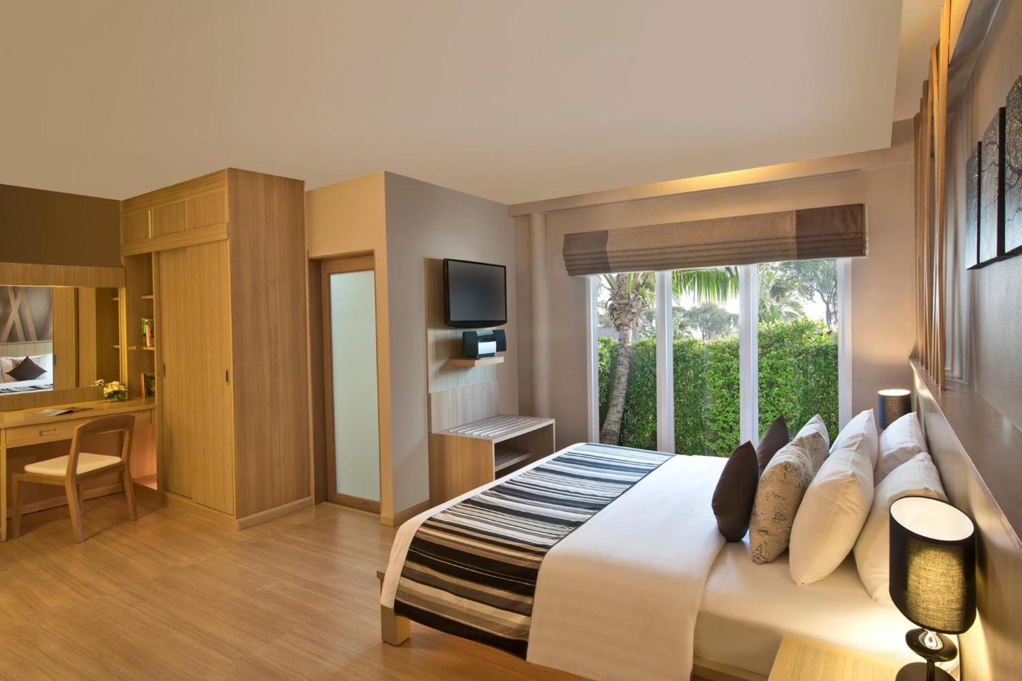 Synergy Samui Resort Strand von Chaweng