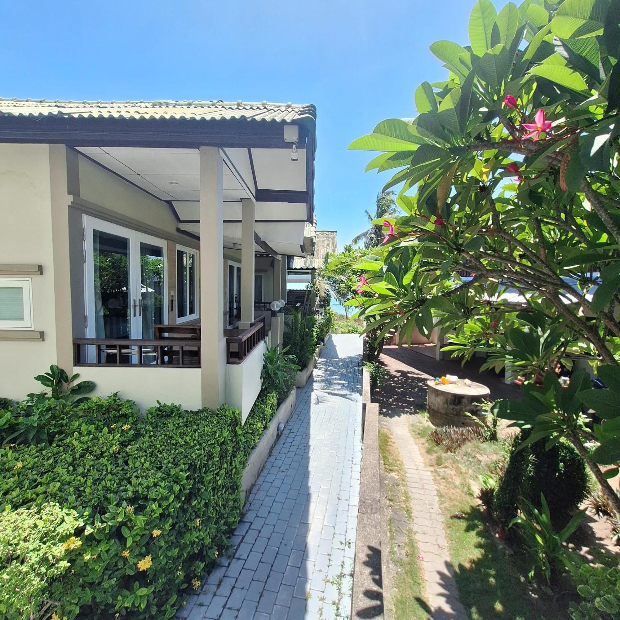 Baanfah Samui Resort Mae Nam
