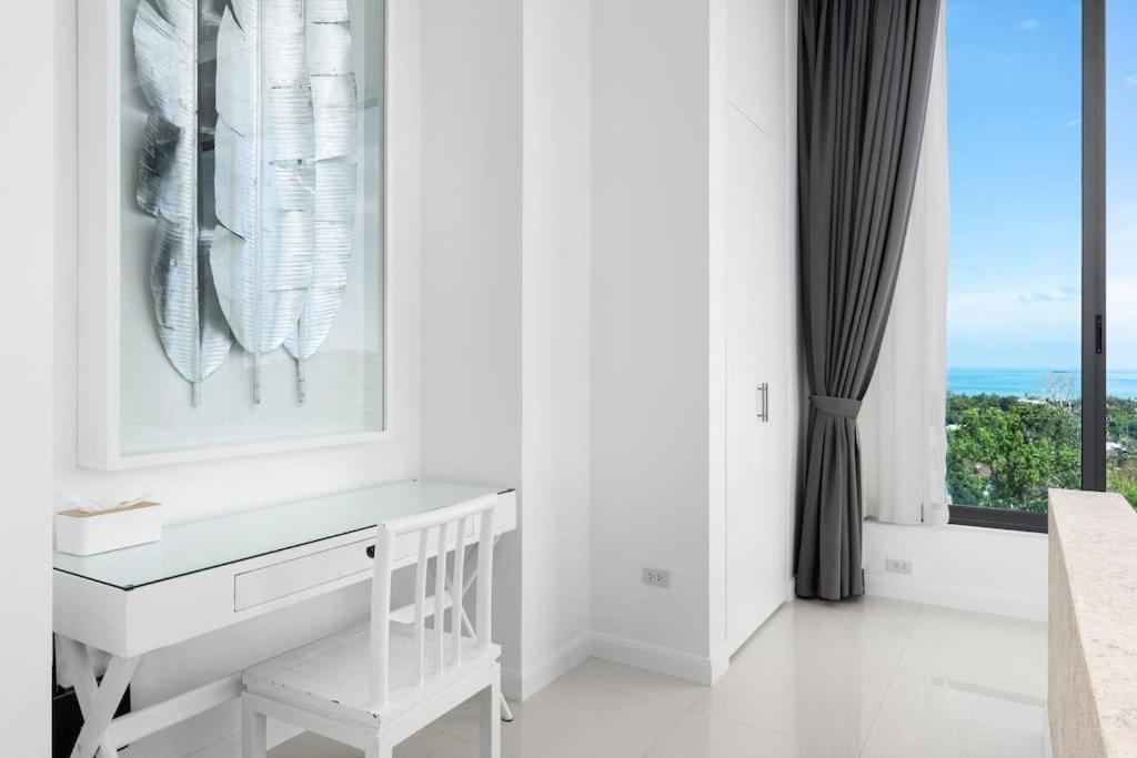 Stunning 4br Sea-view Villa