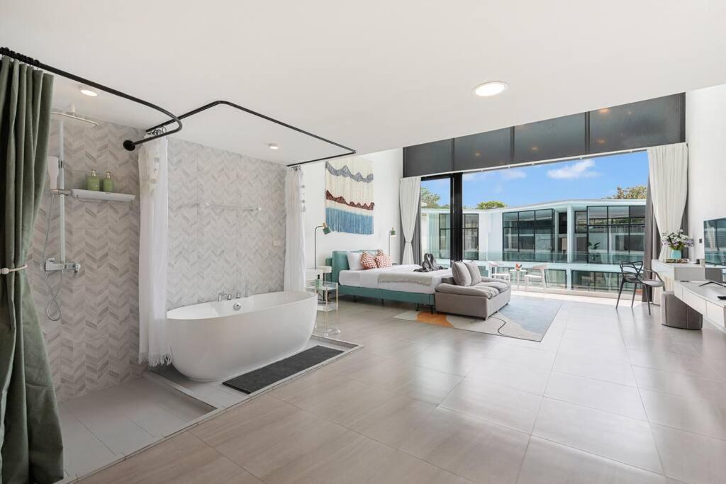 Pool Access Spacious Townhouse And Kids Slide *