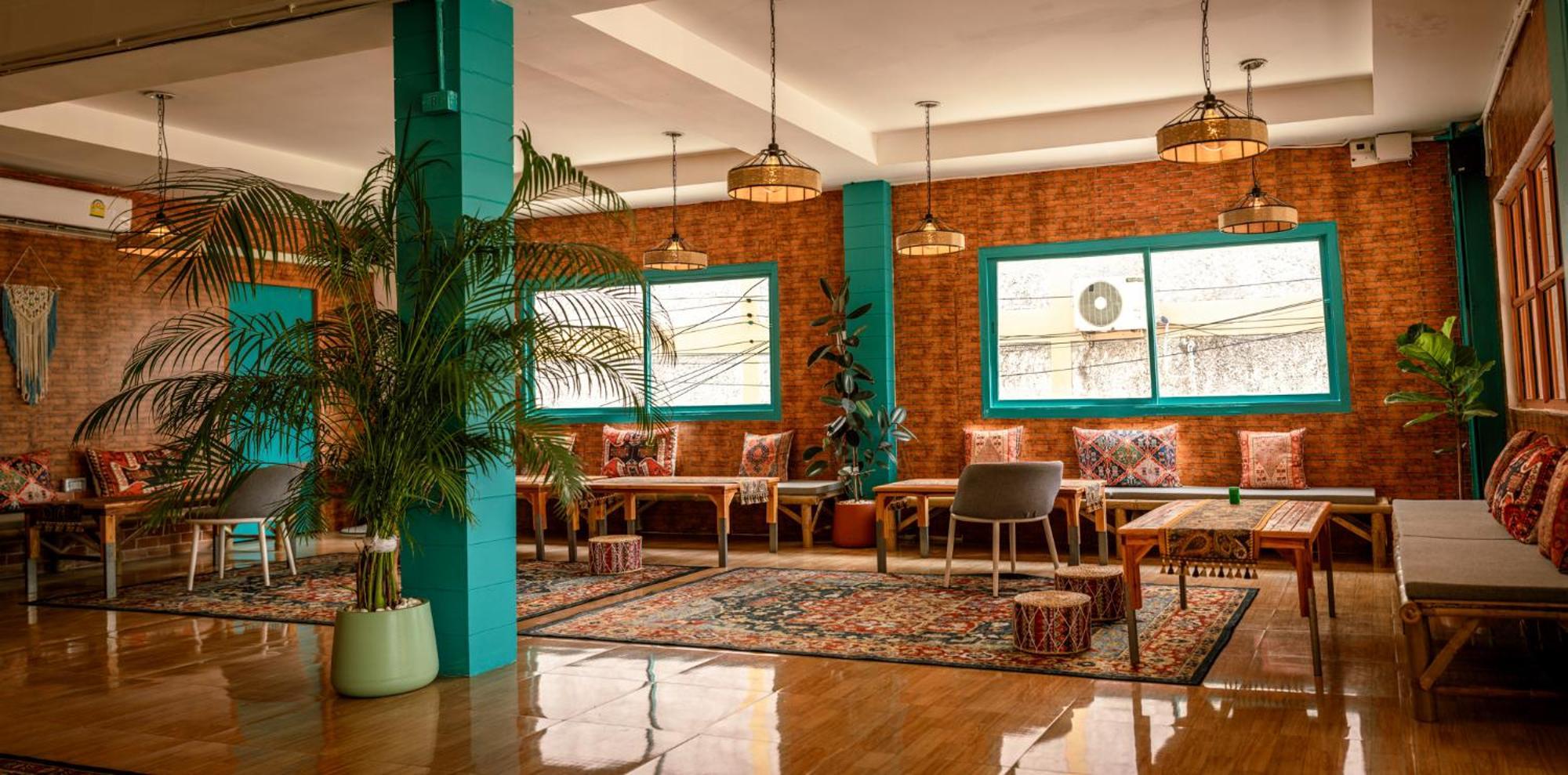 Joon Hostel *