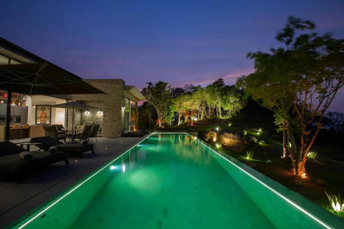 Raphy - Palatial & Luxurious Retreat Koh Samui