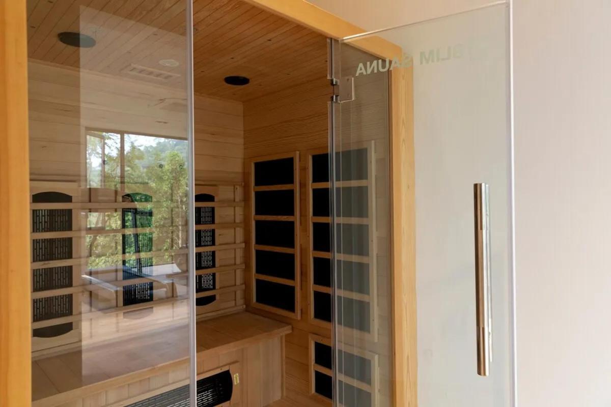 Raphy - Palatial & Luxurious Retreat *