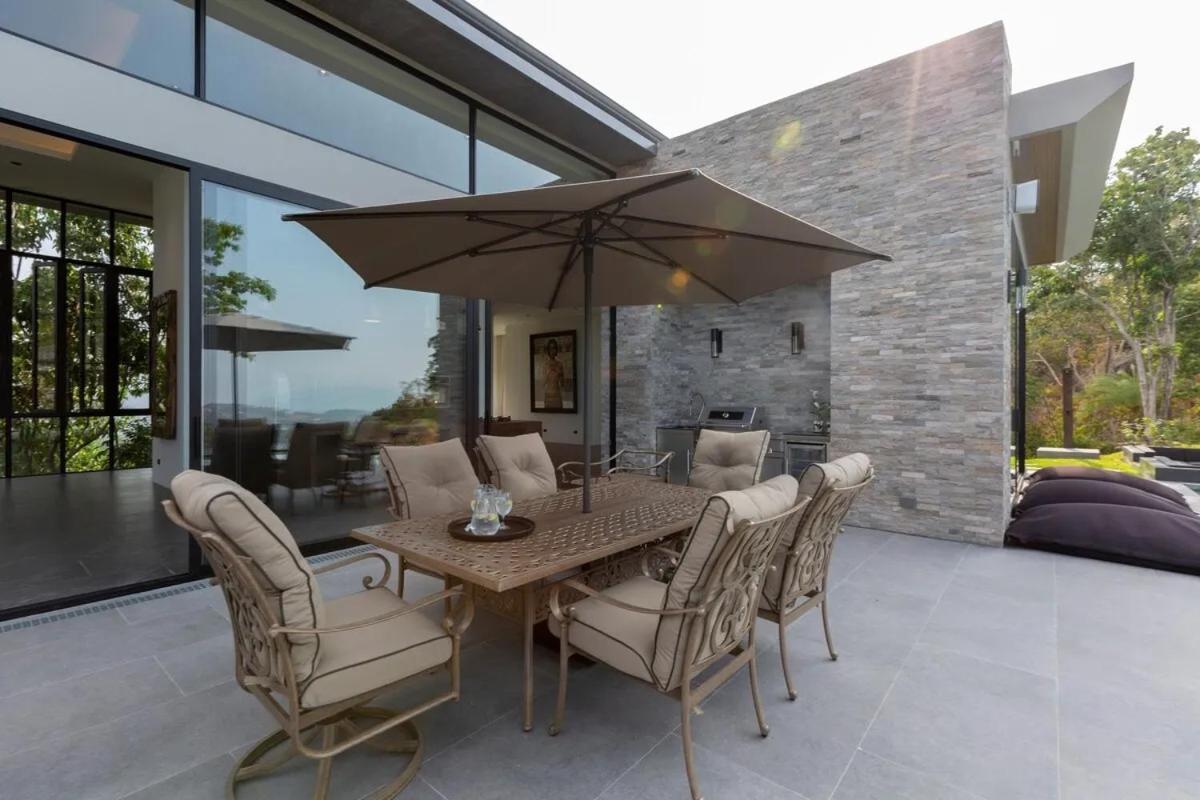 Villa Raphy - Palatial & Luxurious Retreat *