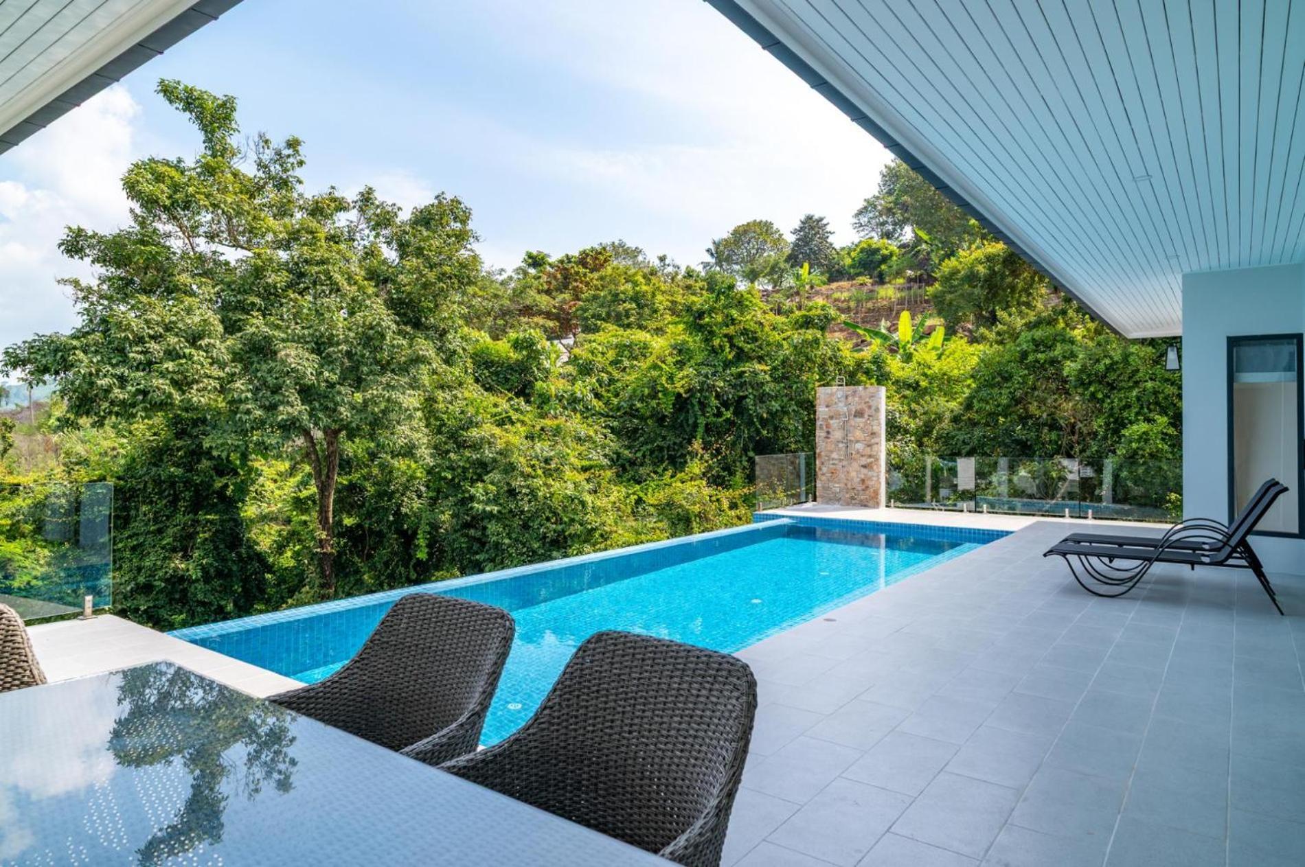 Brand New 3 Bed Sea View - Kbr31