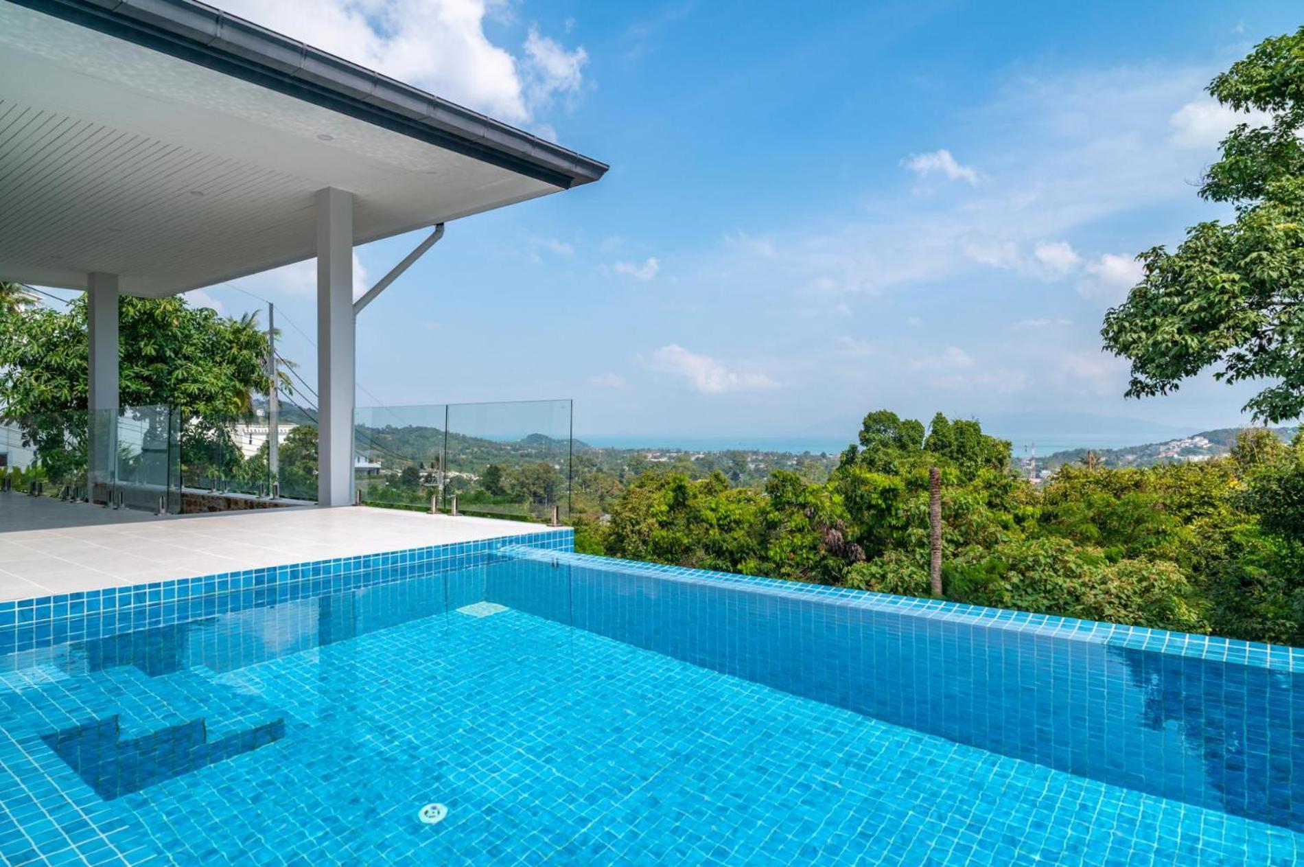 Brand New 3 Bed Sea View - Kbr31 *