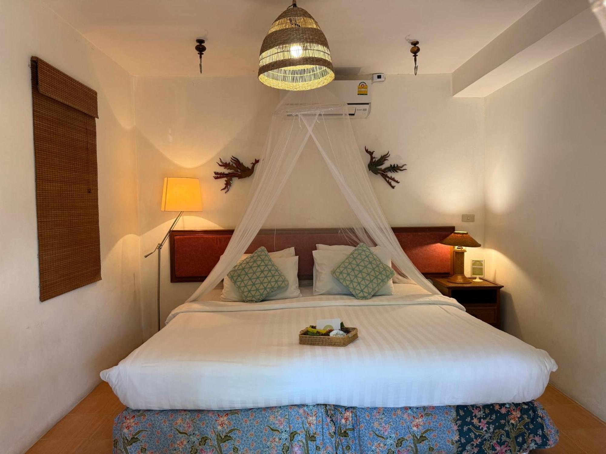 Natural Wing Health And Resort Ban Bang Po