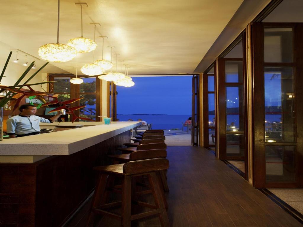 Centra By Centara Coconut Beach Samui - Sha Plus Resort 4*