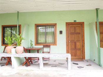 Baan Sala Lung Dam - Fisherman Village Resort 2*