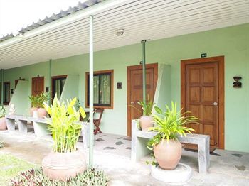 Resort Baan Sala Lung Dam - Fisherman Village