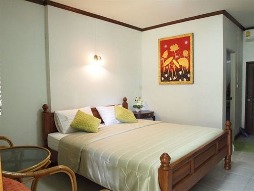 Baan Sala Lung Dam - Fisherman Village Resort 2*