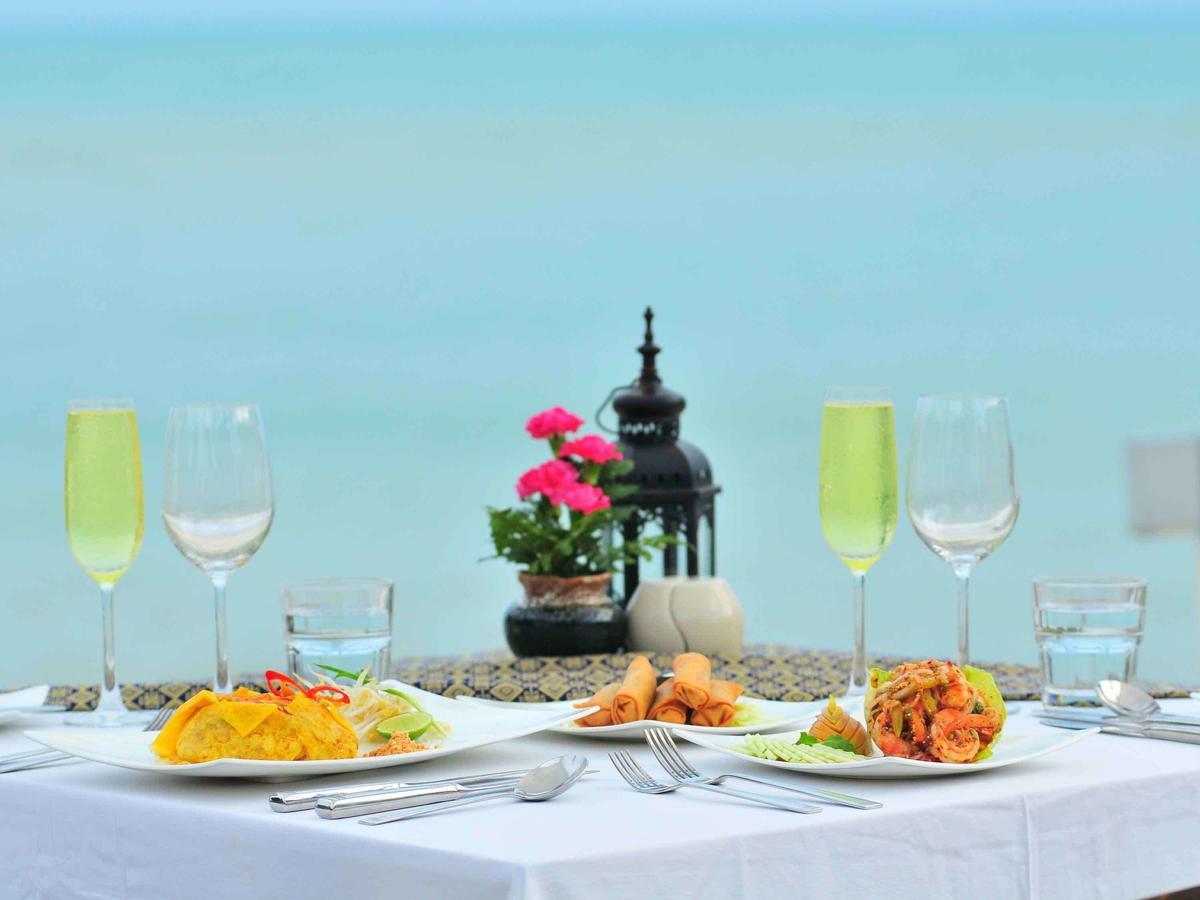 Mercure Beach 4*