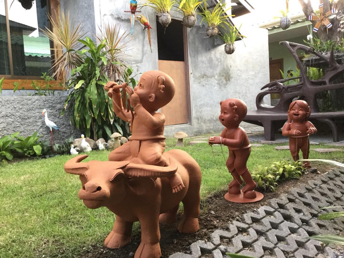 Resort Baan Sala Lung Dam - Fisherman Village