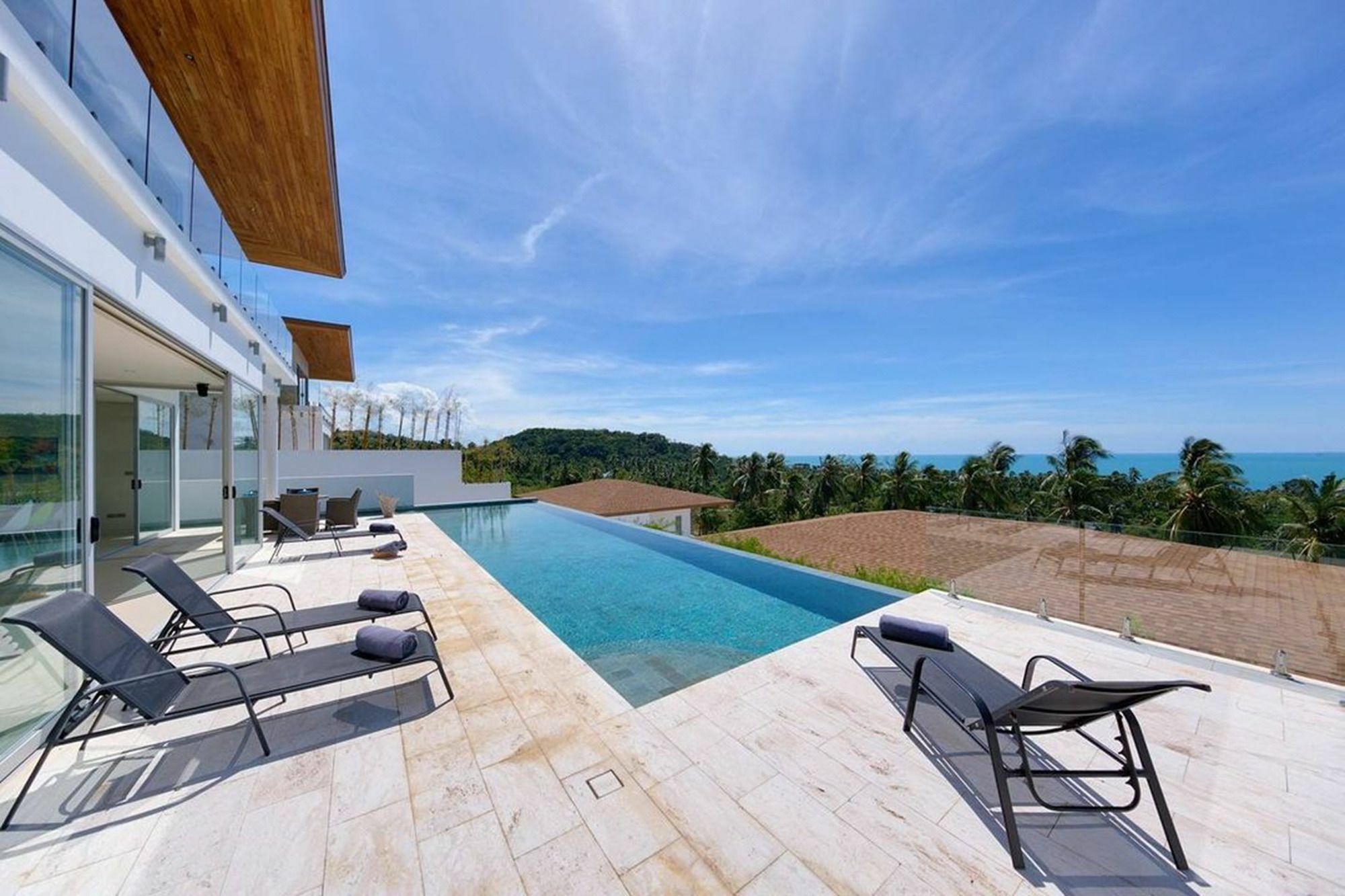 6 Bedroom Luxury Seaview Bang Po -asi Villa *