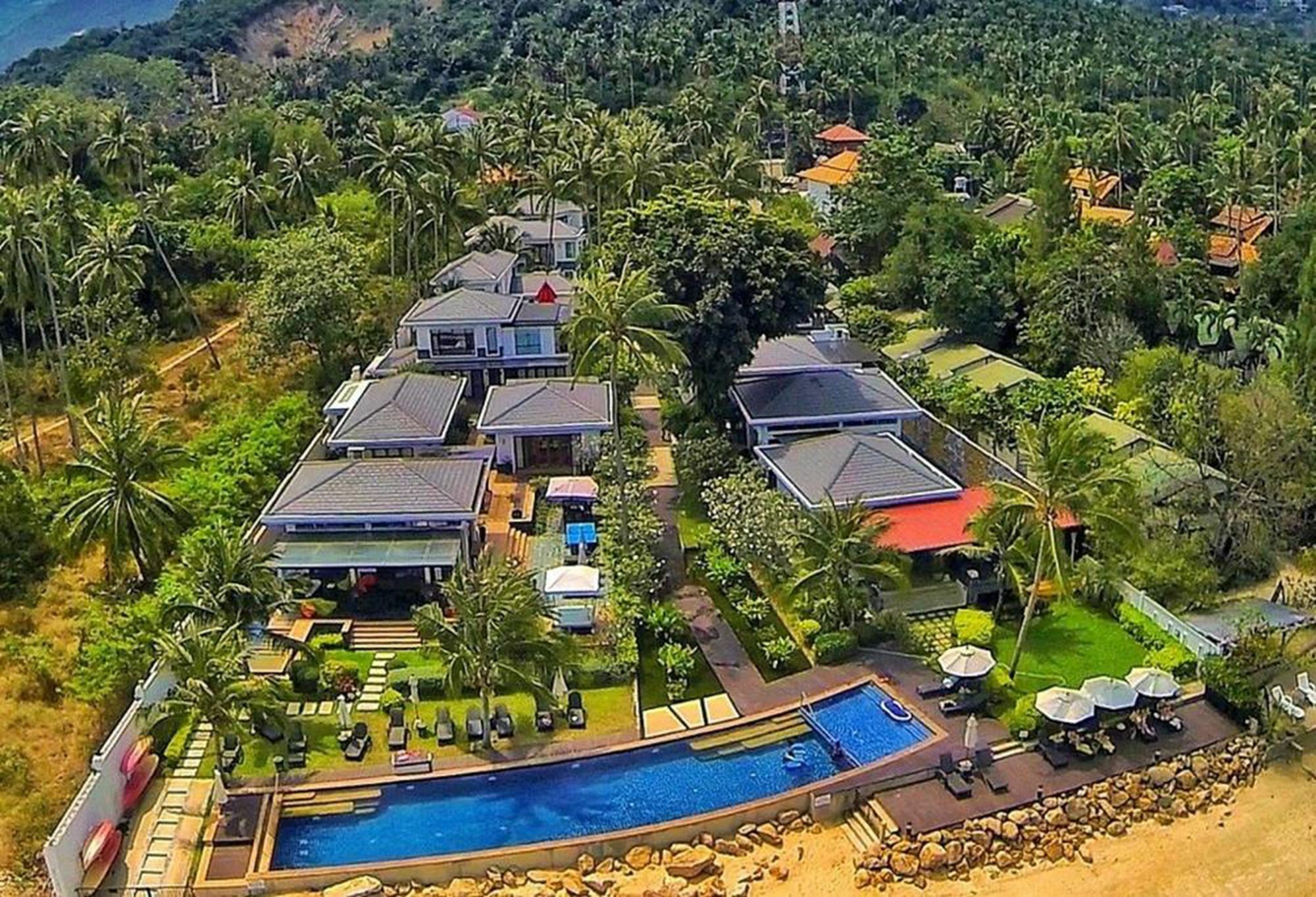 Villa 5 Bedroom Front Banyan