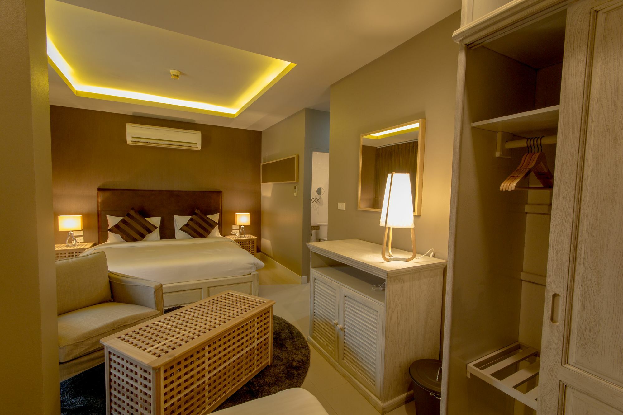 Bondi Samui Hotel