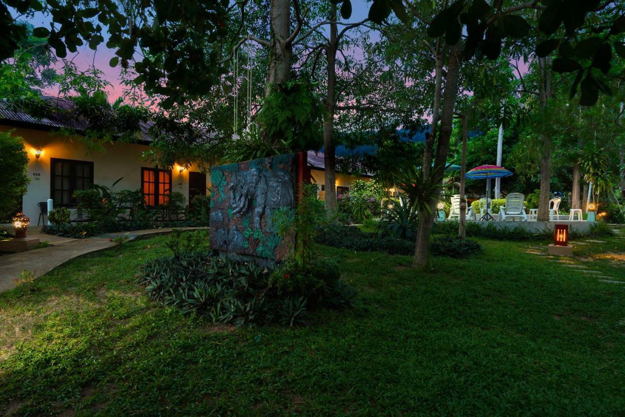 Anna Resort 3*