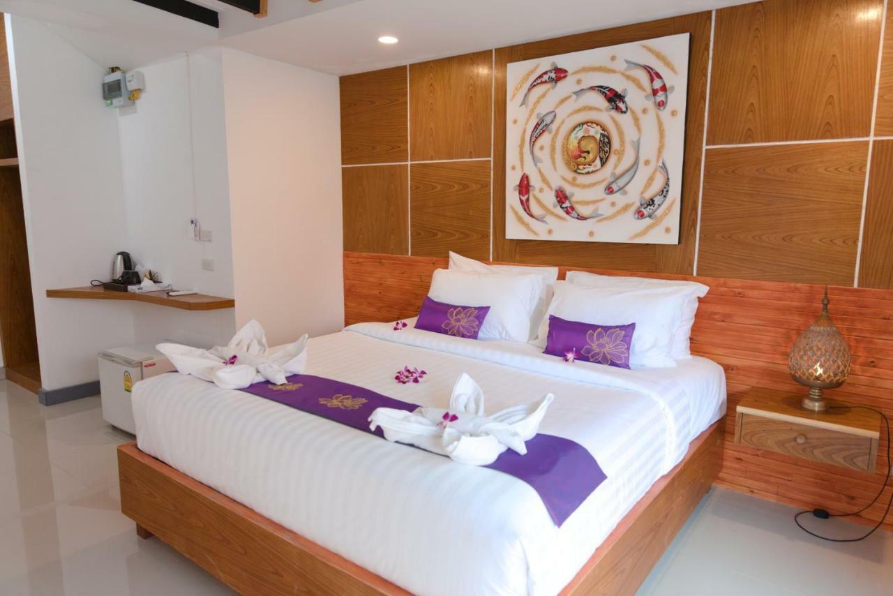 Haus (500 M²), 12 Schlafzimmer Und 12 Eigene Badezimmer In Bo Phut Hotel