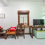 Oyo 468 Dumrong Town Hotel