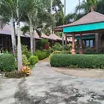 Lipa Bay Resort