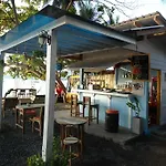 Think & Retro Cafe Lipa Noi Samui