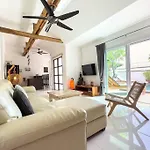 Pool Villa Bangrak, 2 Mins To Beach!!!!