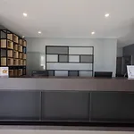 Nora Lakeview