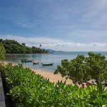 Clay Beach Samui - Beachfront Villas