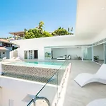 Villa Maviela Sea View 2 Bdr