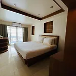 Seaside Palace Hotel