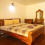 Bangpo Resort